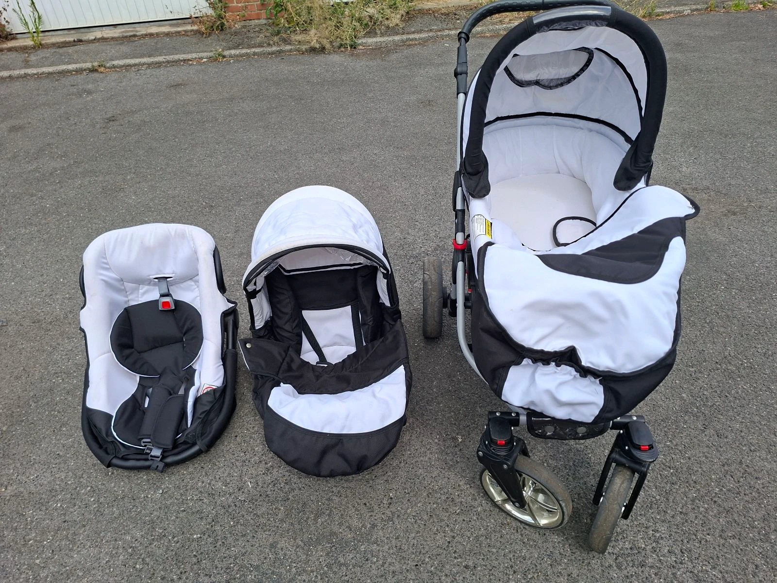 Poussette combiné trio